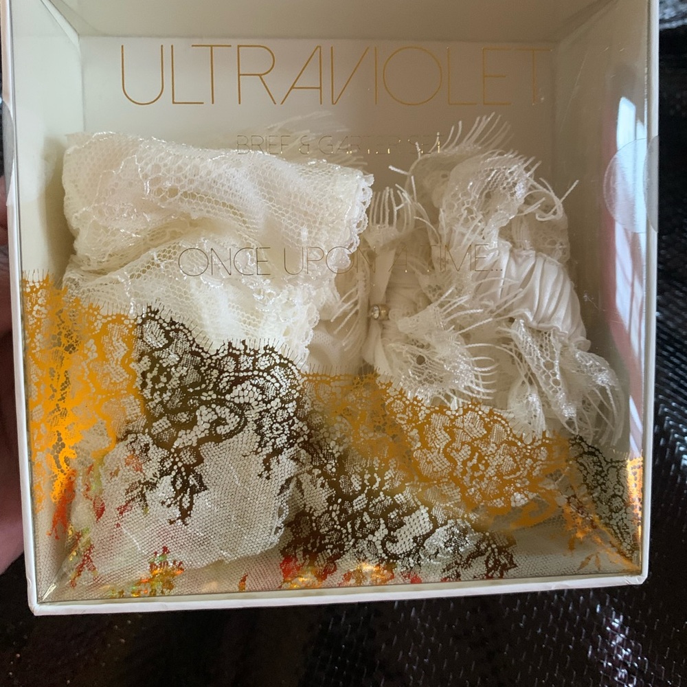 Garter/Panty set NWT in box
